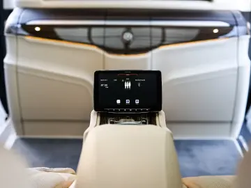 Mercedes-Benz V 300 d 4MATIC Extralong