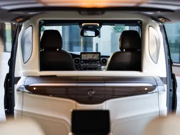 Mercedes-Benz V 300 d 4MATIC Extralong