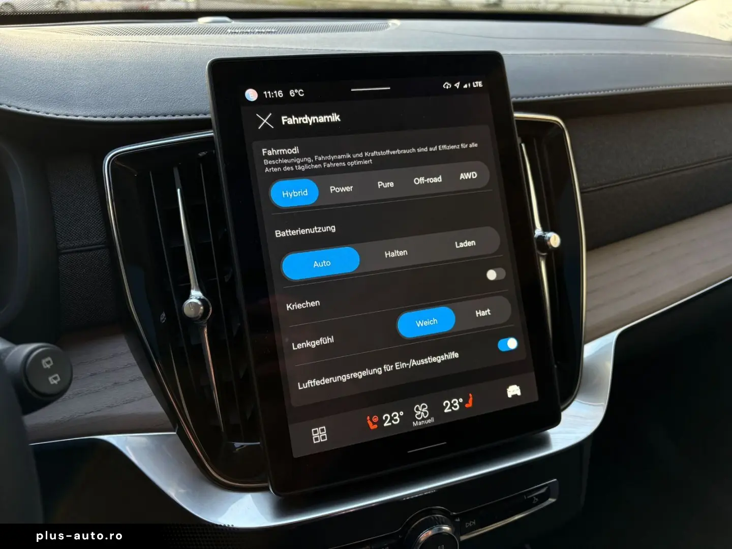 VOLVO XC90 T8 Plus Bright AWD FourC AHK PANO 360  Face