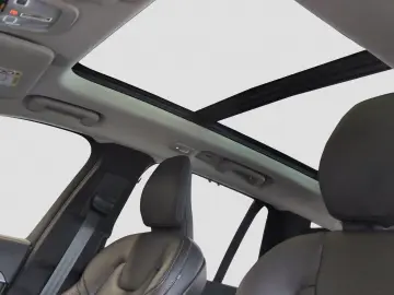 VOLVO XC90 T8 Recharge GT AWD Ultra Dark 7 Sitzer LED