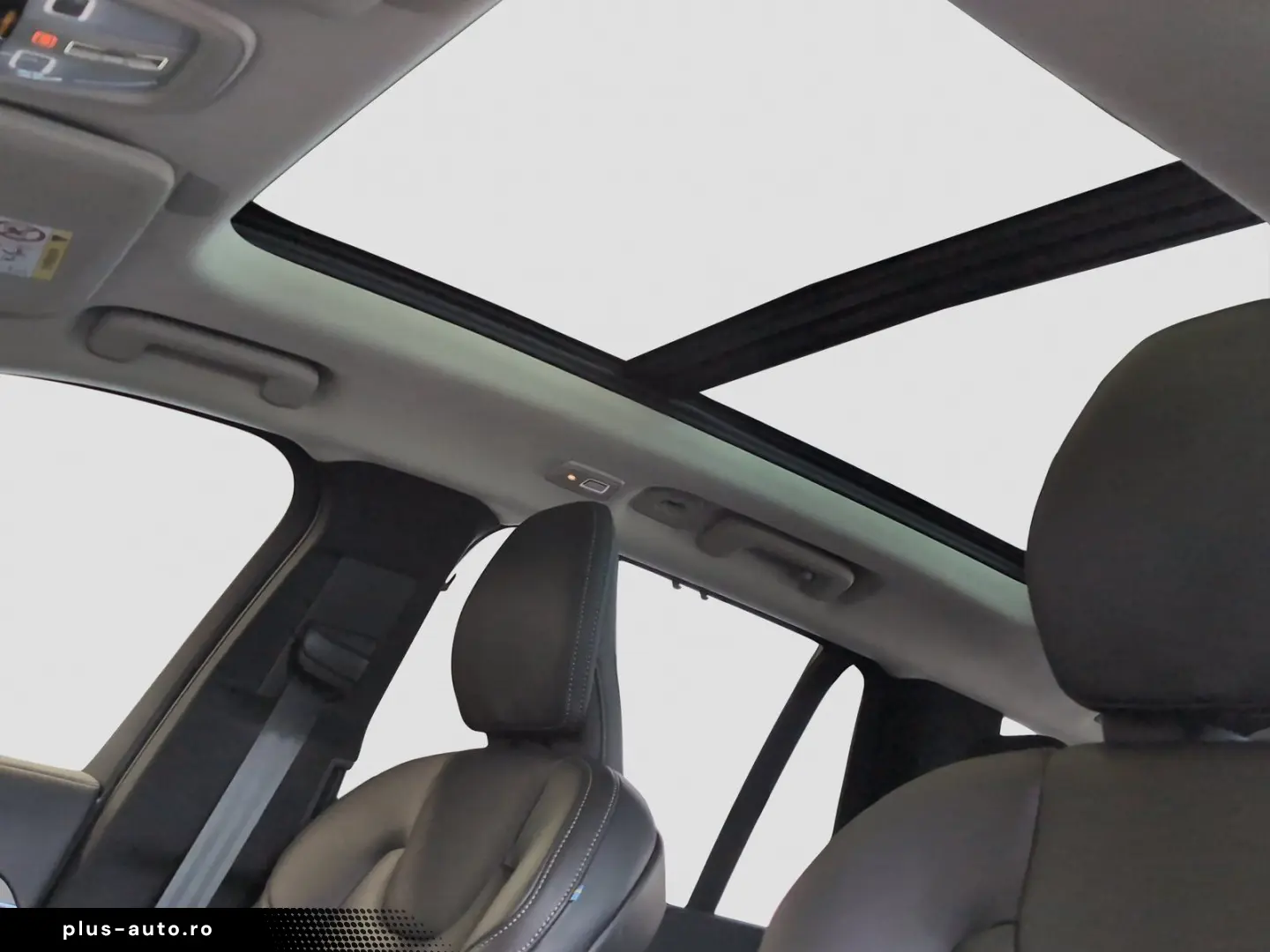 VOLVO XC90 T8 Recharge GT AWD Ultra Dark 7 Sitzer LED