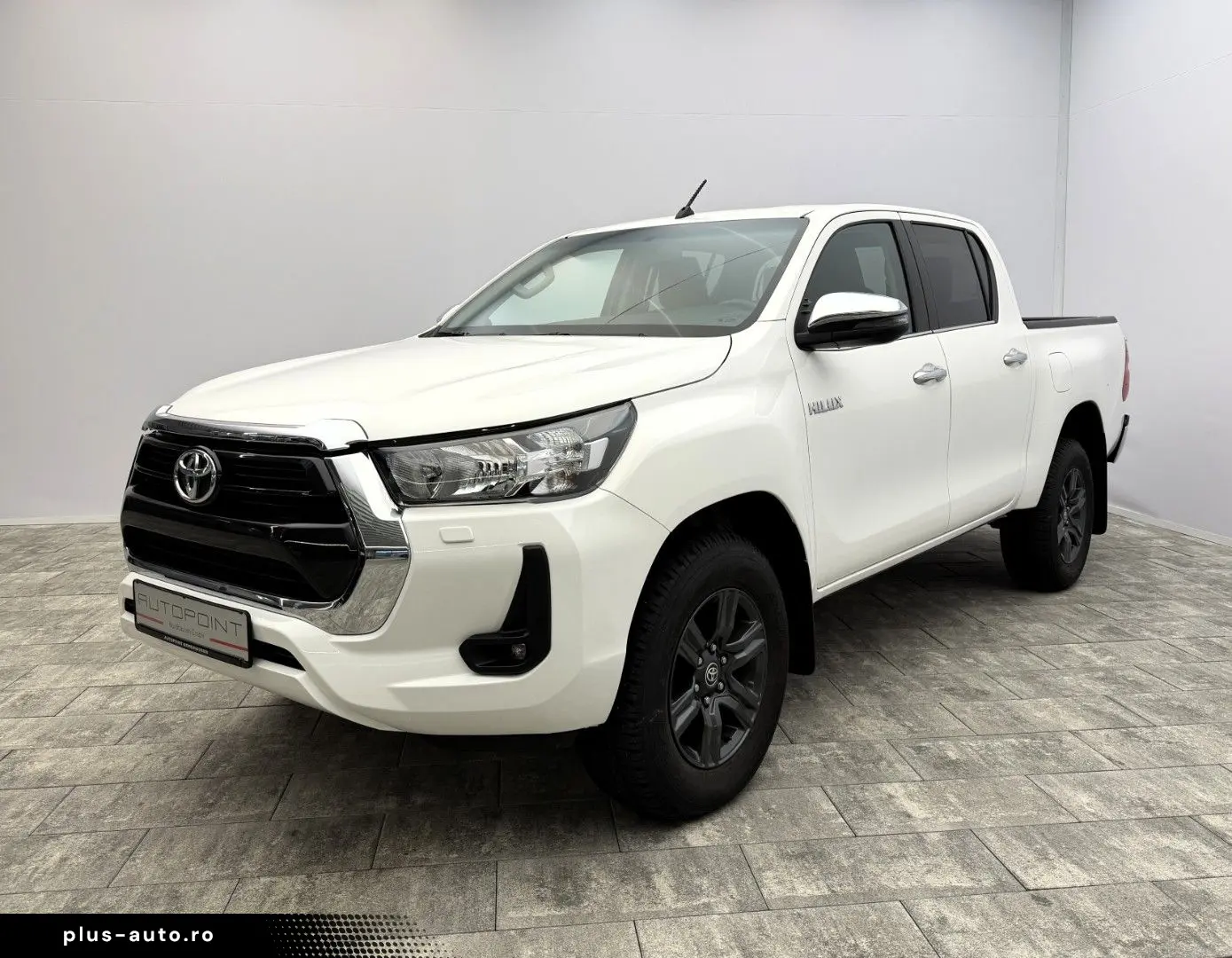TOYOTA Hilux 2.8 D-4D 4x4  RFK SHZ AHK