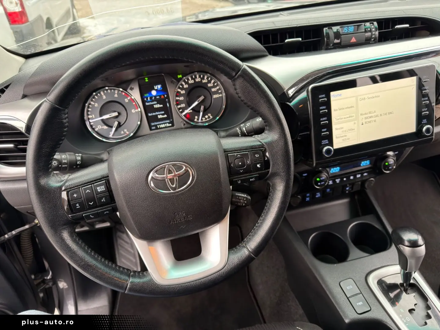 TOYOTA Hilux Double Cab Comfort 4x4 Navi Kamera AHK