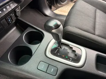 TOYOTA Hilux Double Cab Comfort 4x4 Navi Kamera AHK