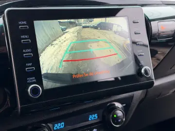 TOYOTA Hilux Double Cab Comfort 4x4 Navi Kamera AHK