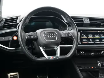 AUDI Q3 Sportback 45 TFSI E S-LINE ACC AHK LANE PDC L