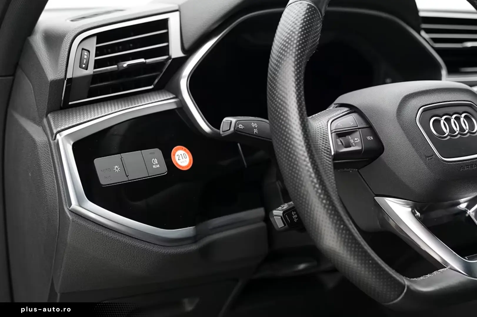 AUDI Q3 Sportback 45 TFSI E S-LINE ACC AHK LANE PDC L