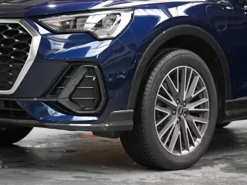 AUDI Q3 Sportback 45 TFSI E S-LINE ACC AHK LANE PDC L