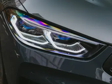 BMW M850i xDrive Cabrio - Bowers And Wilkins