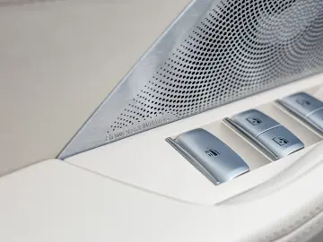 BMW M850i xDrive Cabrio - Bowers And Wilkins