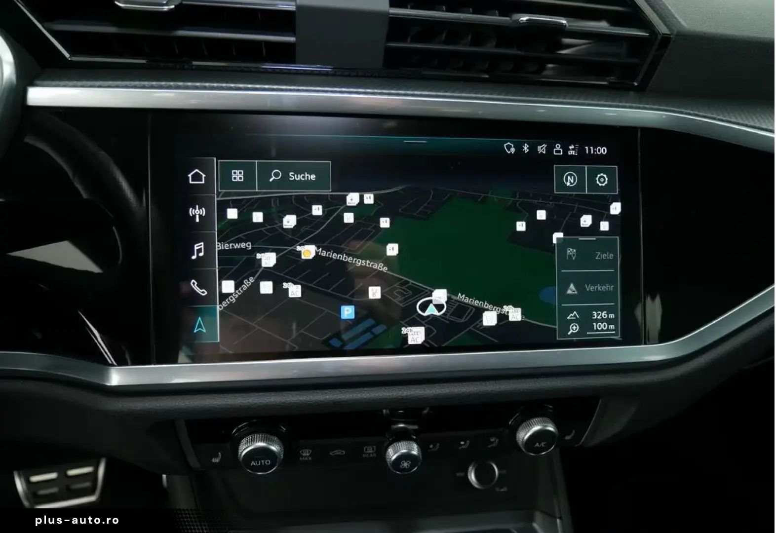 AUDI Q3 45 TFSI e S Line Int Pano Navi Leder Matrix