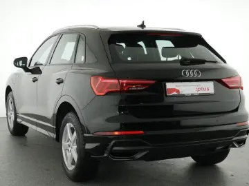 AUDI Q3 45 TFSI e S Line Int Pano Navi Leder Matrix