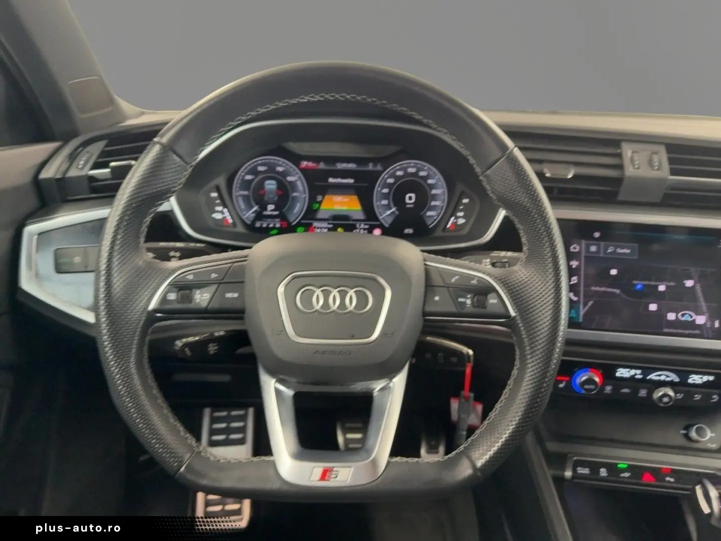 AUDI Q3 S line 45 TFSI e S tronic Business Paket 19-Z