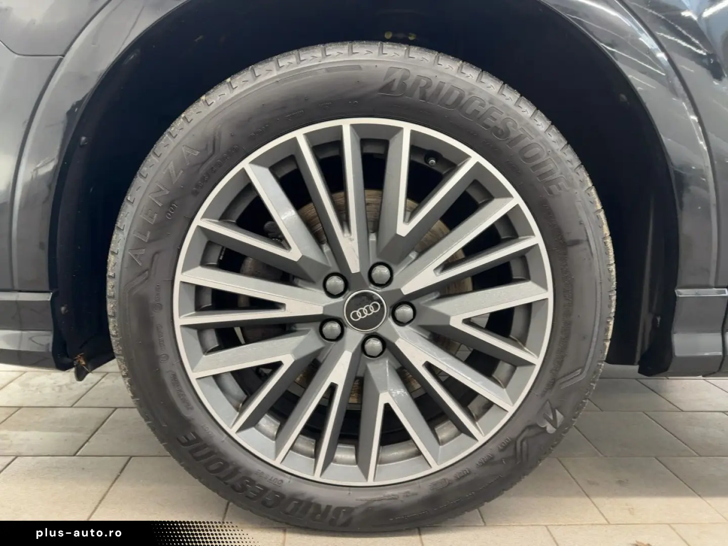 AUDI Q3 S line 45 TFSI e S tronic Business Paket 19-Z