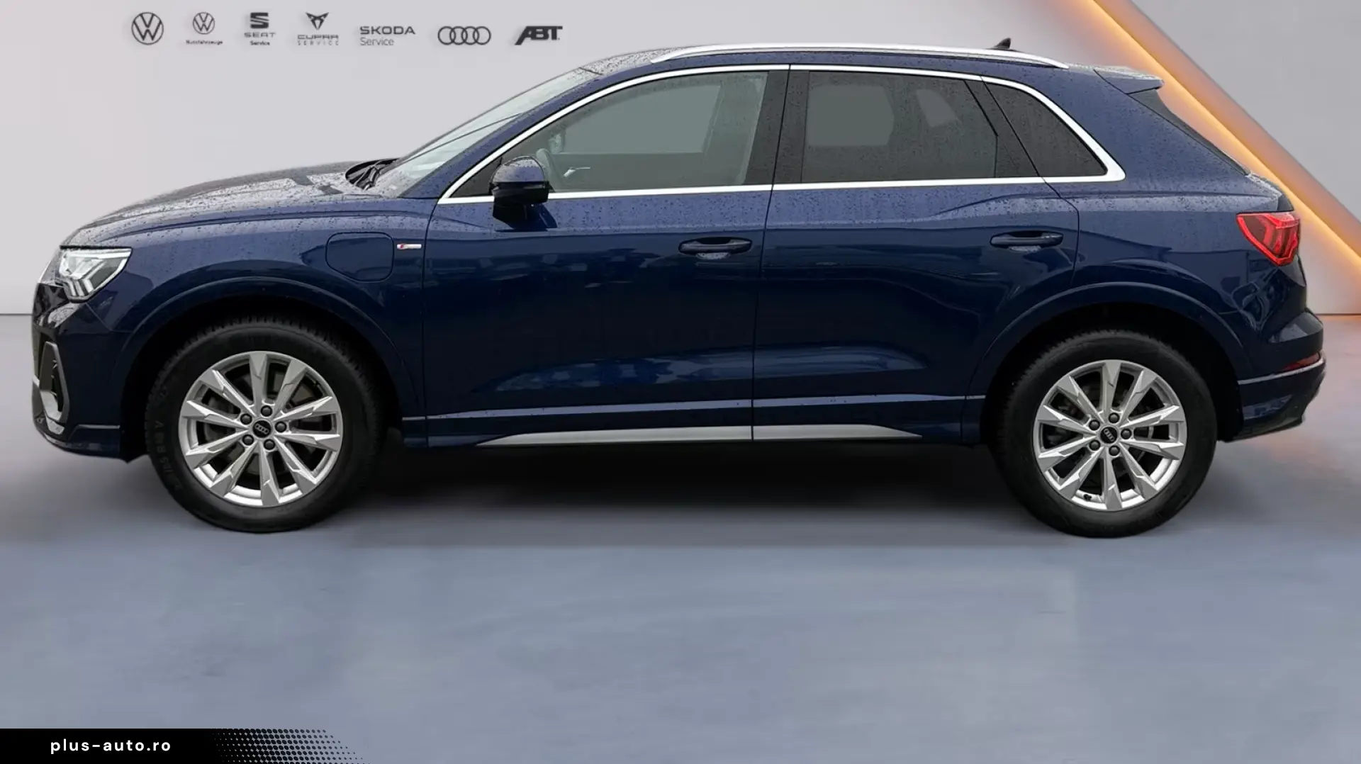 AUDI Q3 S line 45 TFSI e S tronic KAMERA  AHK  MATRIX