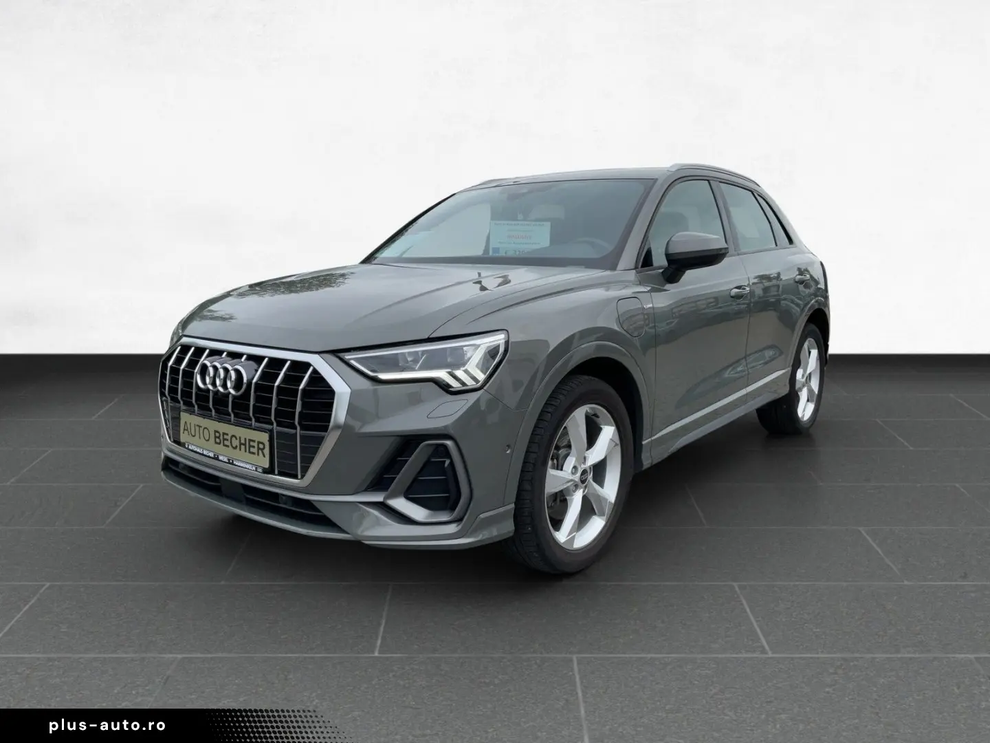 AUDI Q3 S line 45 TFSIe S tronic  AHK CarPlay LED