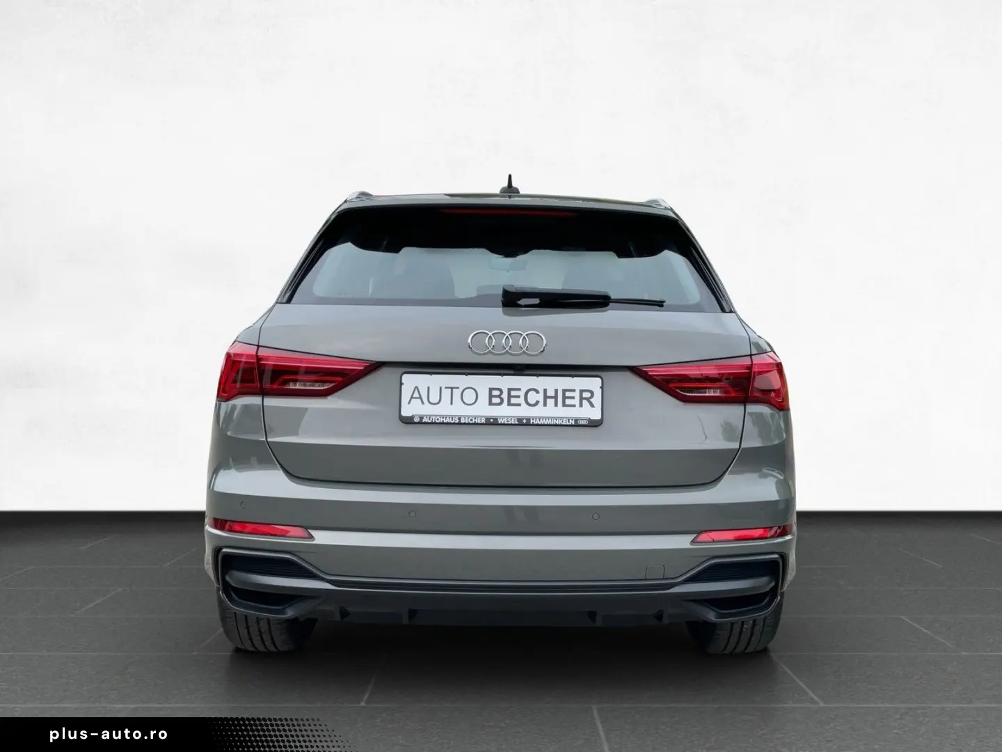 AUDI Q3 S line 45 TFSIe S tronic  AHK CarPlay LED