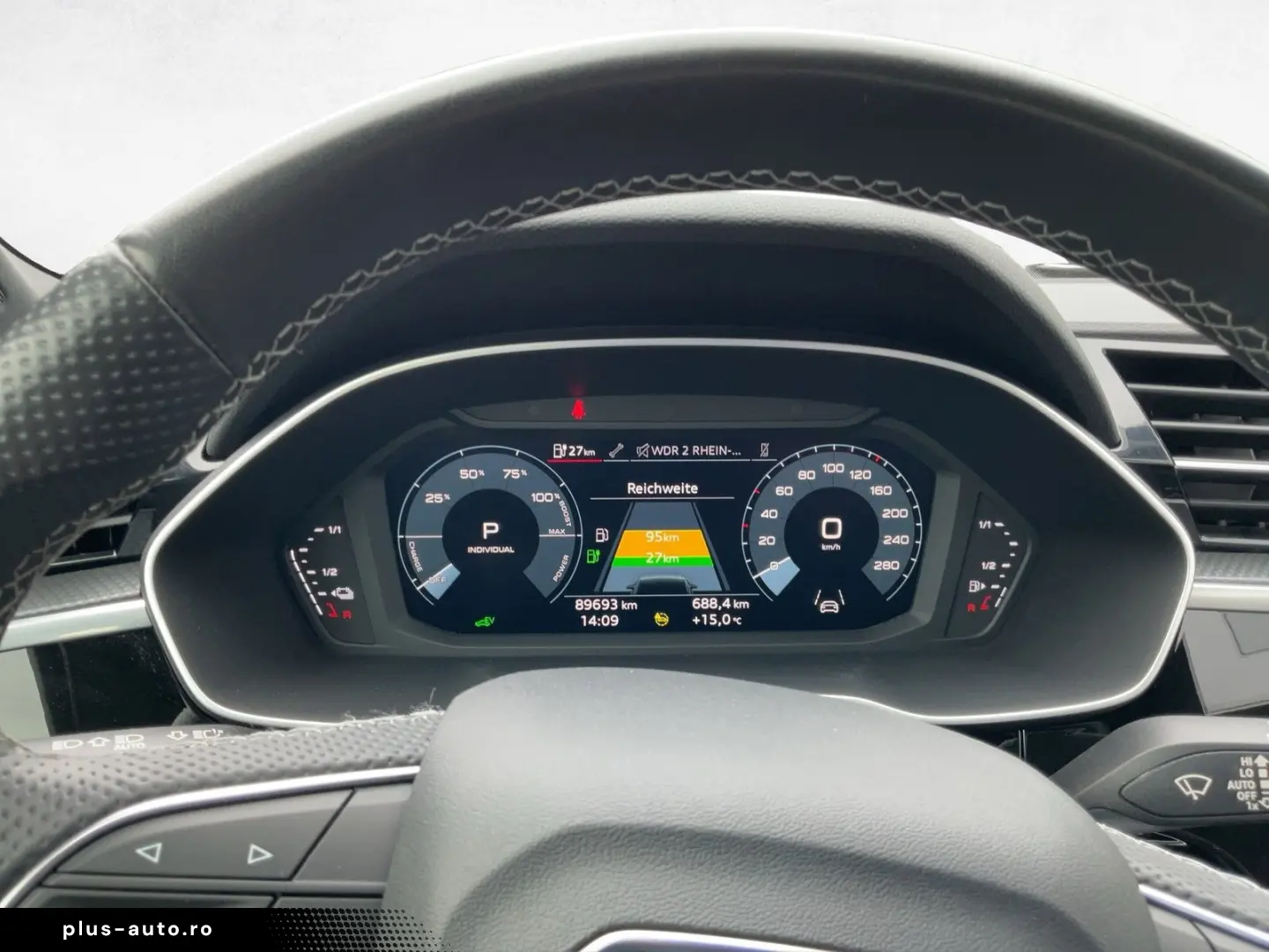 AUDI Q3 S line 45 TFSIe S tronic  AHK CarPlay LED