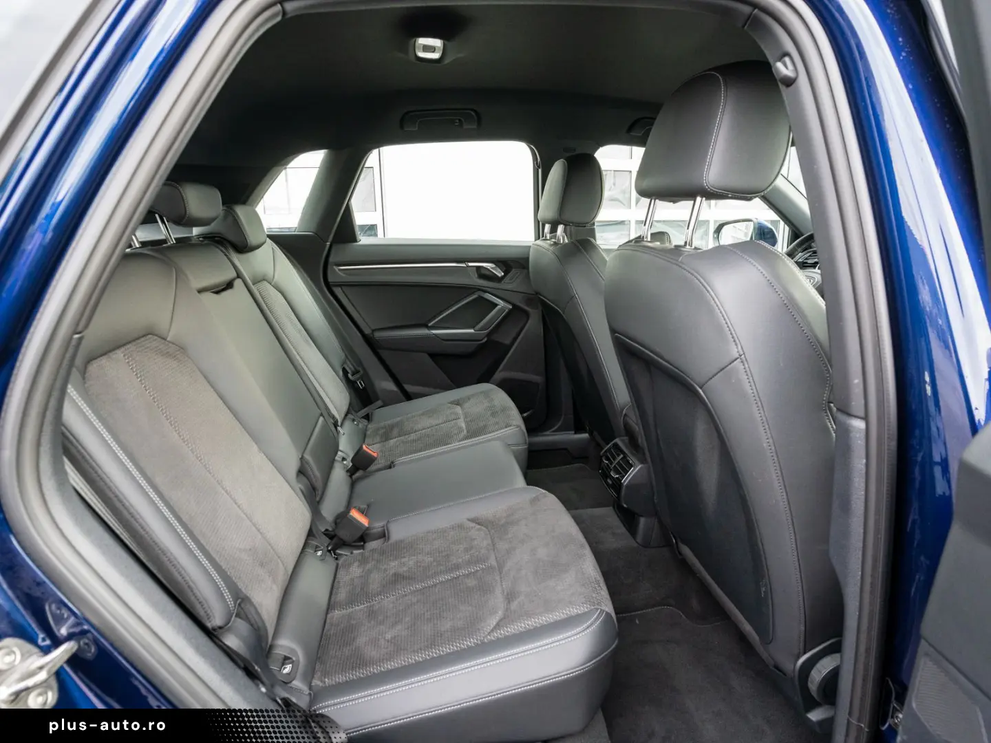 AUDI Q3 S line 45TFSI e Stronic LED Navi RFK SHZ