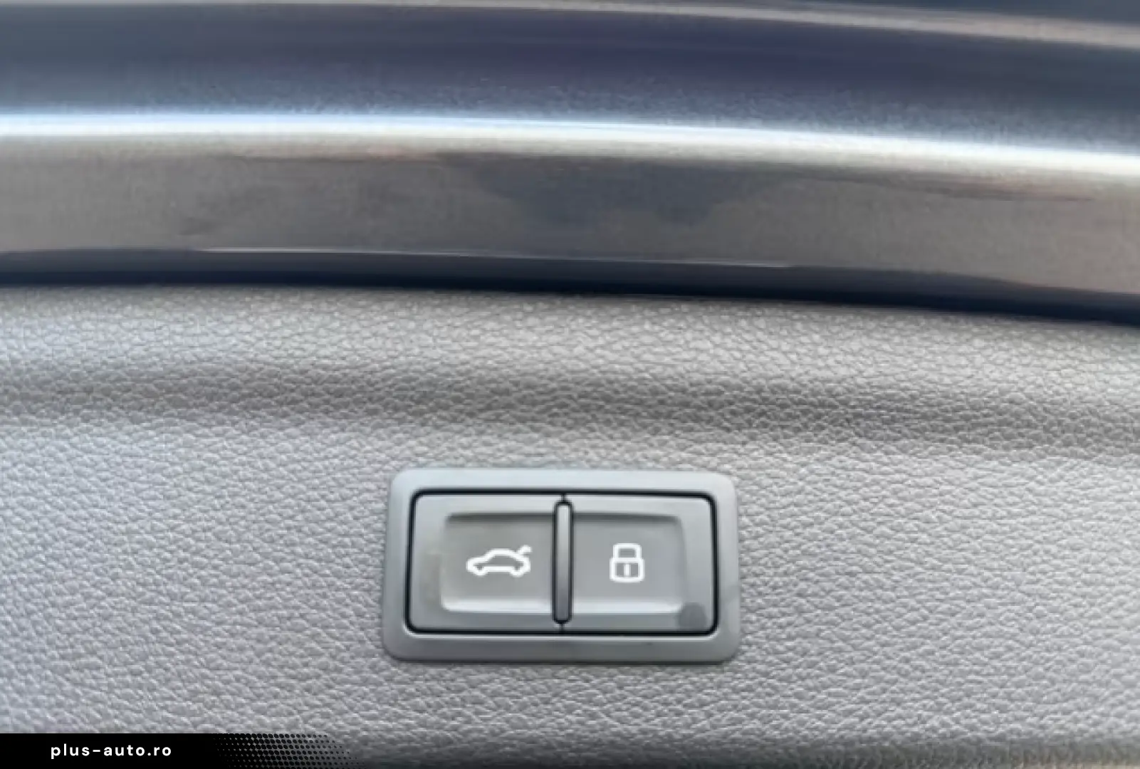 AUDI Q3 45 TFSI e S line MMI PDC AMIENTE 19 ZOLL