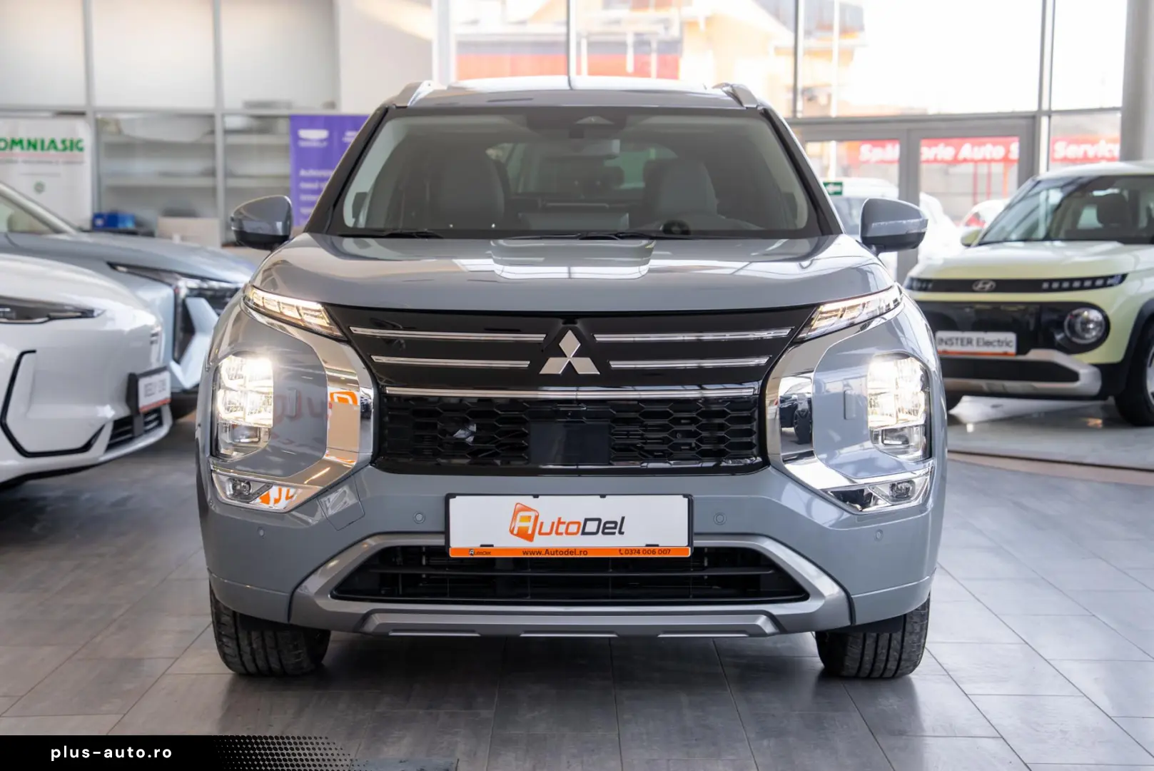 Mitsubishi Outlander Outlander PHEV 2.4L 4WD AT Instyle