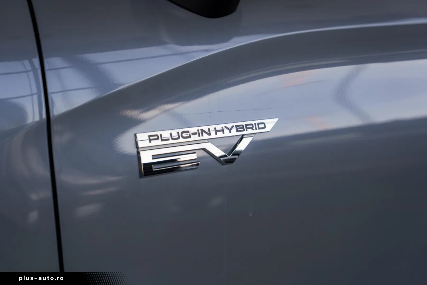 Mitsubishi Outlander Outlander PHEV 2.4L 4WD AT Instyle