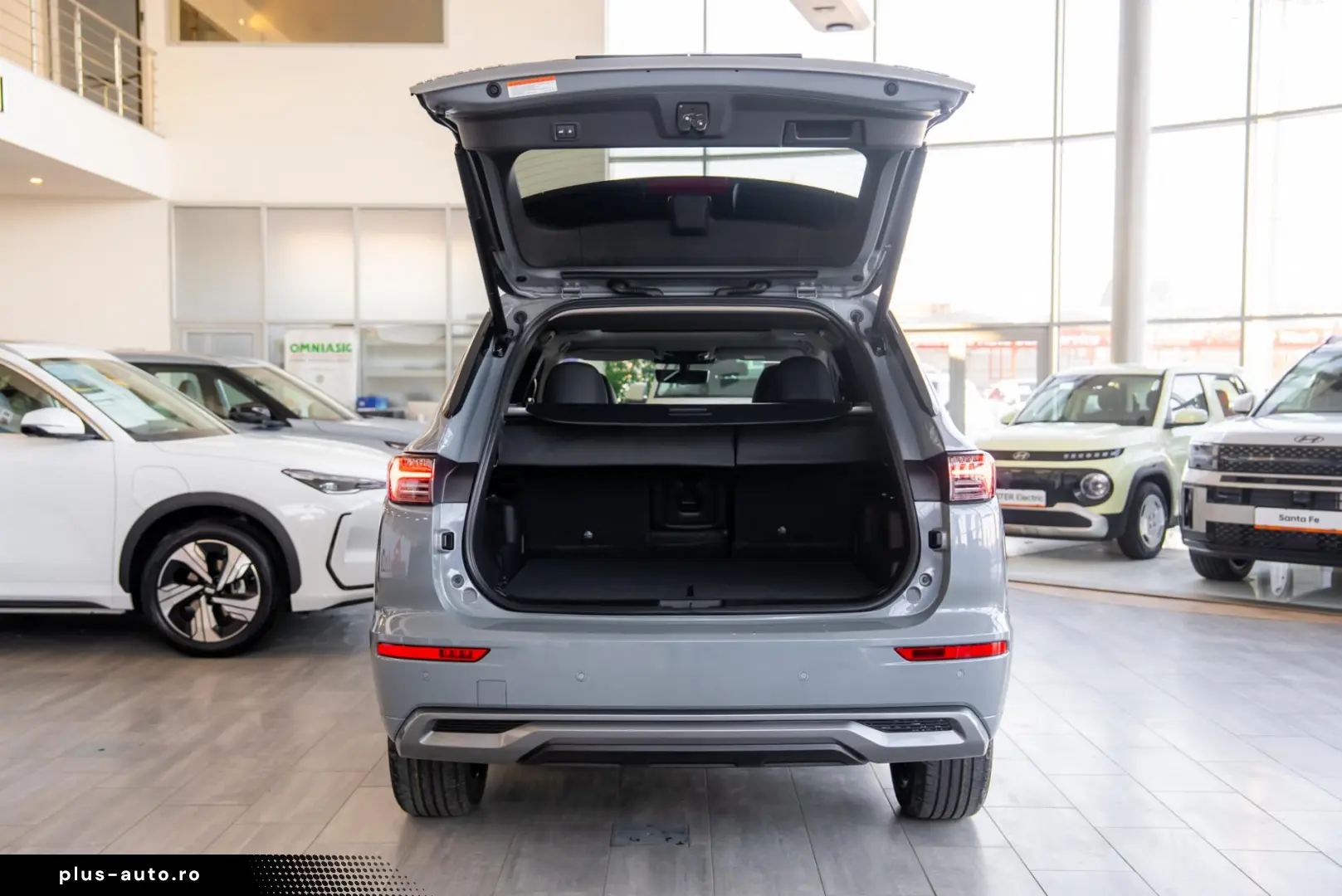 Mitsubishi Outlander Outlander PHEV 2.4L 4WD AT Instyle