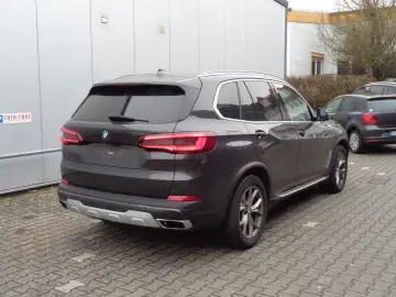 BMW X5 xDrive30d xLine  Memory  Stdhzg  HUD Laser
