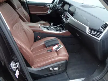 BMW X5 xDrive30d xLine  Memory  Stdhzg  HUD Laser