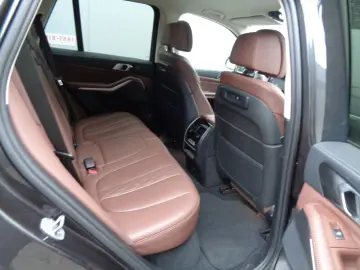 BMW X5 xDrive30d xLine  Memory  Stdhzg  HUD Laser