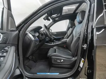 BMW X5 xDrive40i M-Sportpaket HUD 360  H&K LED PDC