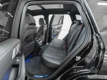 BMW X5 xDrive40i M-Sportpaket HUD 360  H&K LED PDC