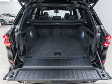 BMW X5 xDrive40i M-Sportpaket HUD 360  H&K LED PDC