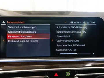 BMW X5 xDrive40i M-Sportpaket HUD 360  H&K LED PDC