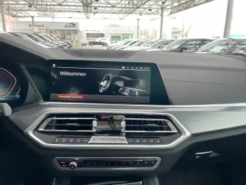 BMW X5 xDrive25d M Sport Pano AHK ParkAss. Tempomat