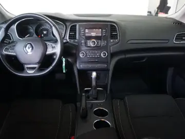 RENAULT MEGANE 1.3 TCe 140CP Zen EDC