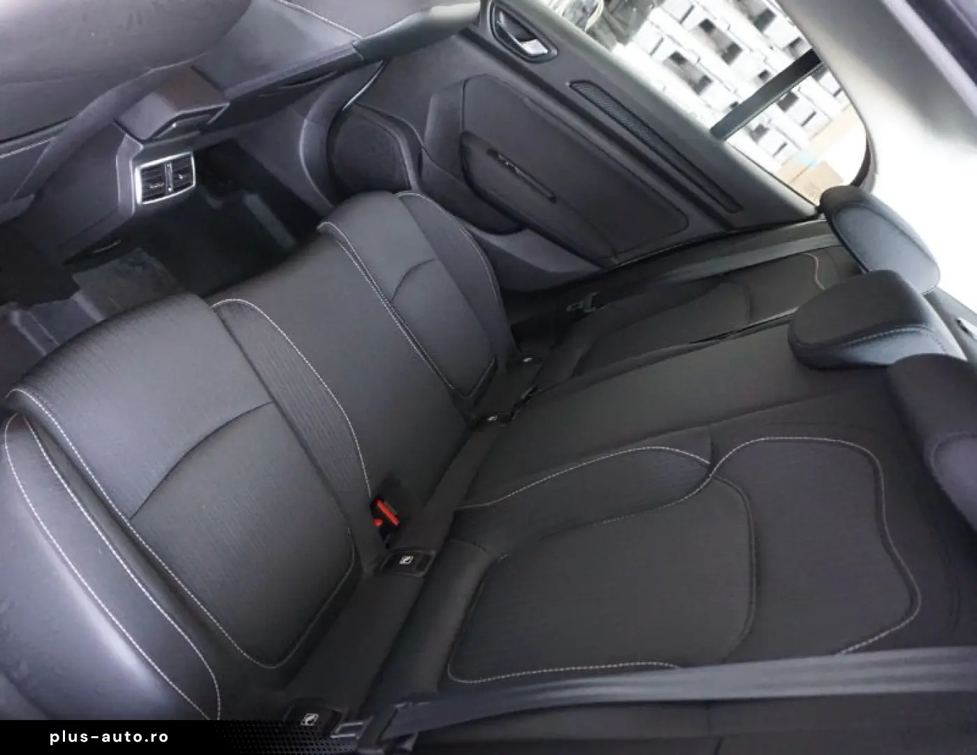 RENAULT MEGANE 1.3 TCe 140CP Zen EDC