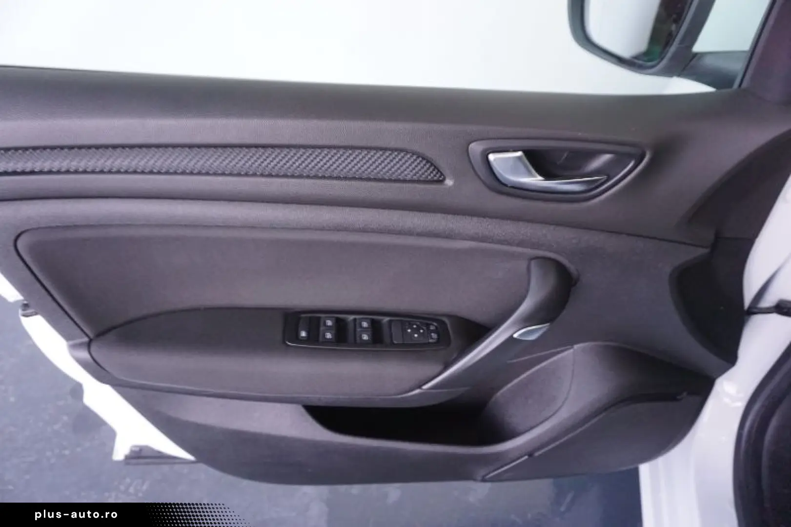 RENAULT MEGANE 1.3 TCe 140CP Zen EDC