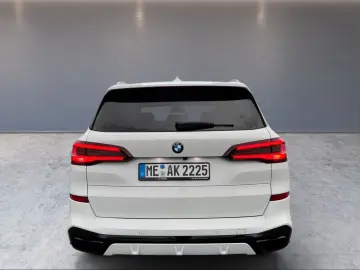 BMW X5 xDrive 25 d M Sport AHK Kamera Ambiente Pano