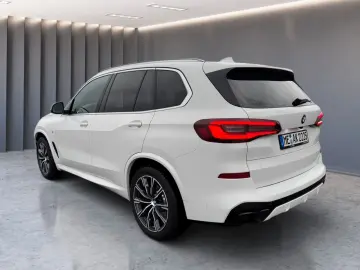BMW X5 xDrive 25 d M Sport AHK Kamera Ambiente Pano