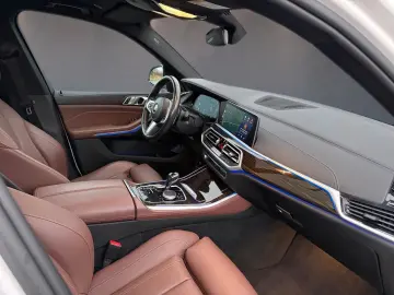 BMW X5 xDrive 25 d M Sport AHK Kamera Ambiente Pano