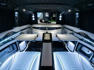 Mercedes-Benz V 300 extralang VIP VAN AMG