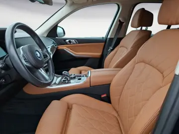 BMW X5 xDr45e MSport Ventilation Massage CraftedCl DAPro