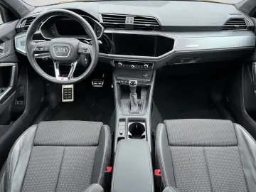 AUDI Q3 Sportback 45 TFSI e S line Navi  Virtual  LED