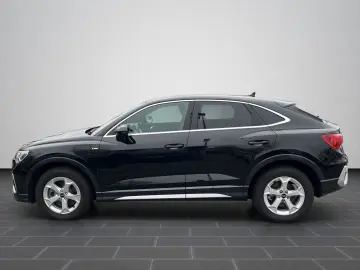 AUDI Q3 Sportback 45 TFSI e S line Navi  Virtual  LED