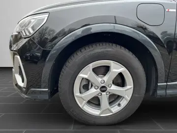 AUDI Q3 Sportback 45 TFSI e S line Navi  Virtual  LED