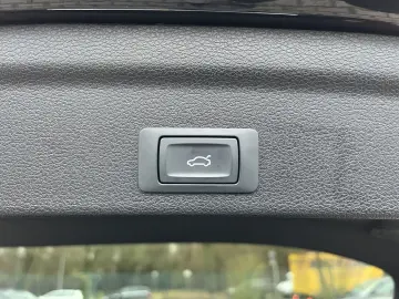 AUDI Q3 Sportback 45 TFSI e S line Navi  Virtual  LED