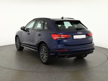 AUDI Q3 45 TFSI e S-Line LED Navi AHK Virtual Cockpit