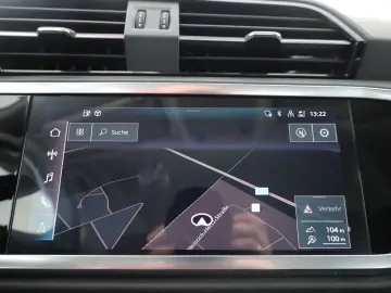 AUDI Q3 45 TFSI e S-Line LED Navi AHK Virtual Cockpit