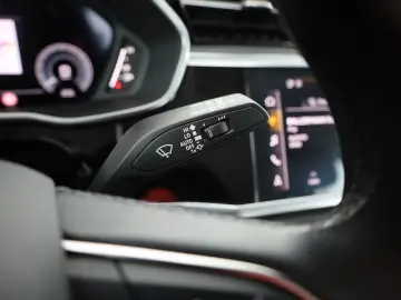 AUDI Q3 45 TFSI e S-Line LED Navi AHK Virtual Cockpit